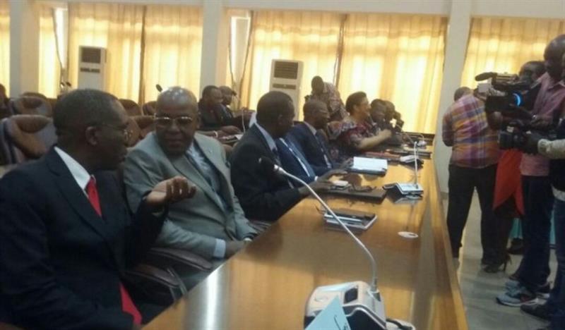 Primature : la Majorité s’accroche à Badibanga