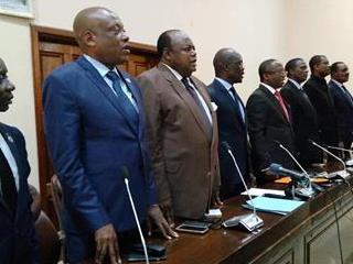 RDC: Les participants au dialogue partisans d’une nouvelle transition