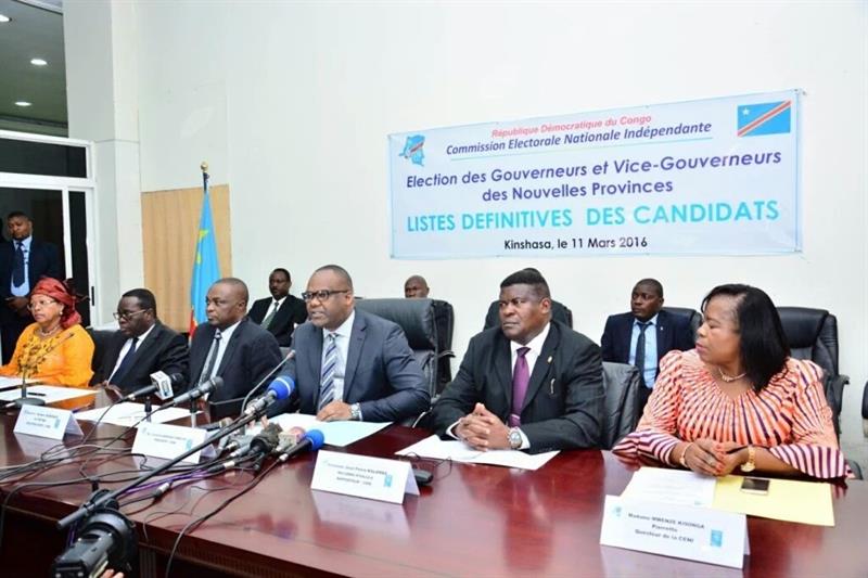 Les cartes du « glissement » entre les mains de la CENI : enrôlement… jusqu’en 2021 !