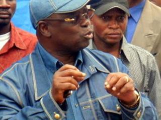 Kinshasa : Endettement de 60 millions dollars américains, André Kimbuta tente désespérément de se dédouaner.