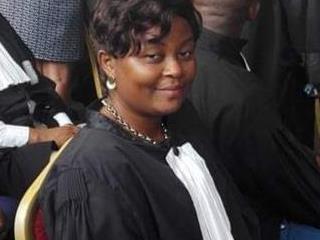 Justice : Juge du TGI Kinshasa/Gombe, l'épouse de l'avocat de Kamerhe mutée irrégulièrement à Kinkole, fustige un pratiquant en droit. 