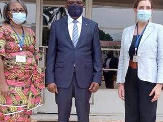 SUD-KIVU: Le rapport Mapping et réparation des victimes  au centre des échanges entre Théo Ngwabidje et la Fondation Panzi